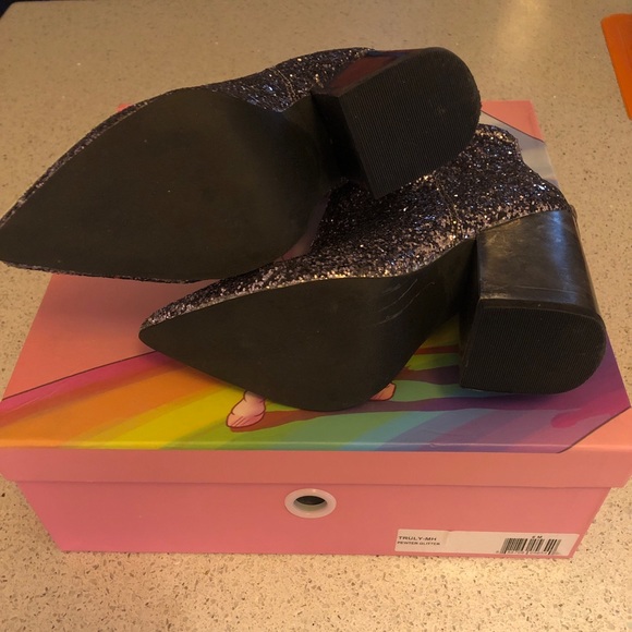 Jeffrey Campbell Truly Glitter Booties. - Picture 5 of 10